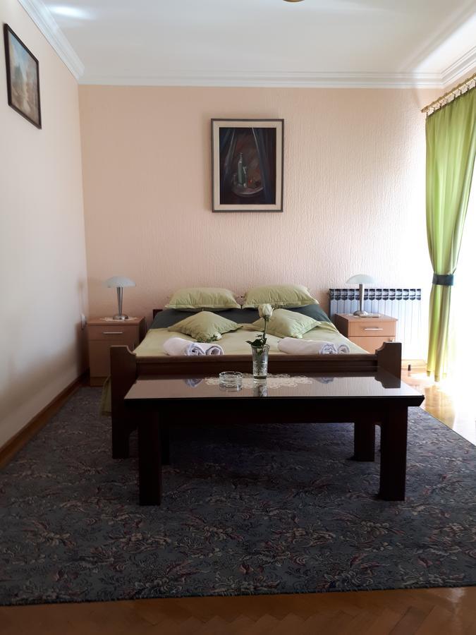 Business Club Selenca Bed & Breakfast Bac Ngoại thất bức ảnh